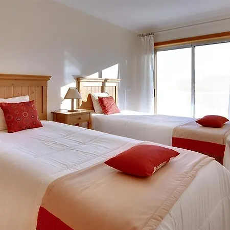 Sleeps 8 With Pool Air Con And Wifi * Gale de Cima